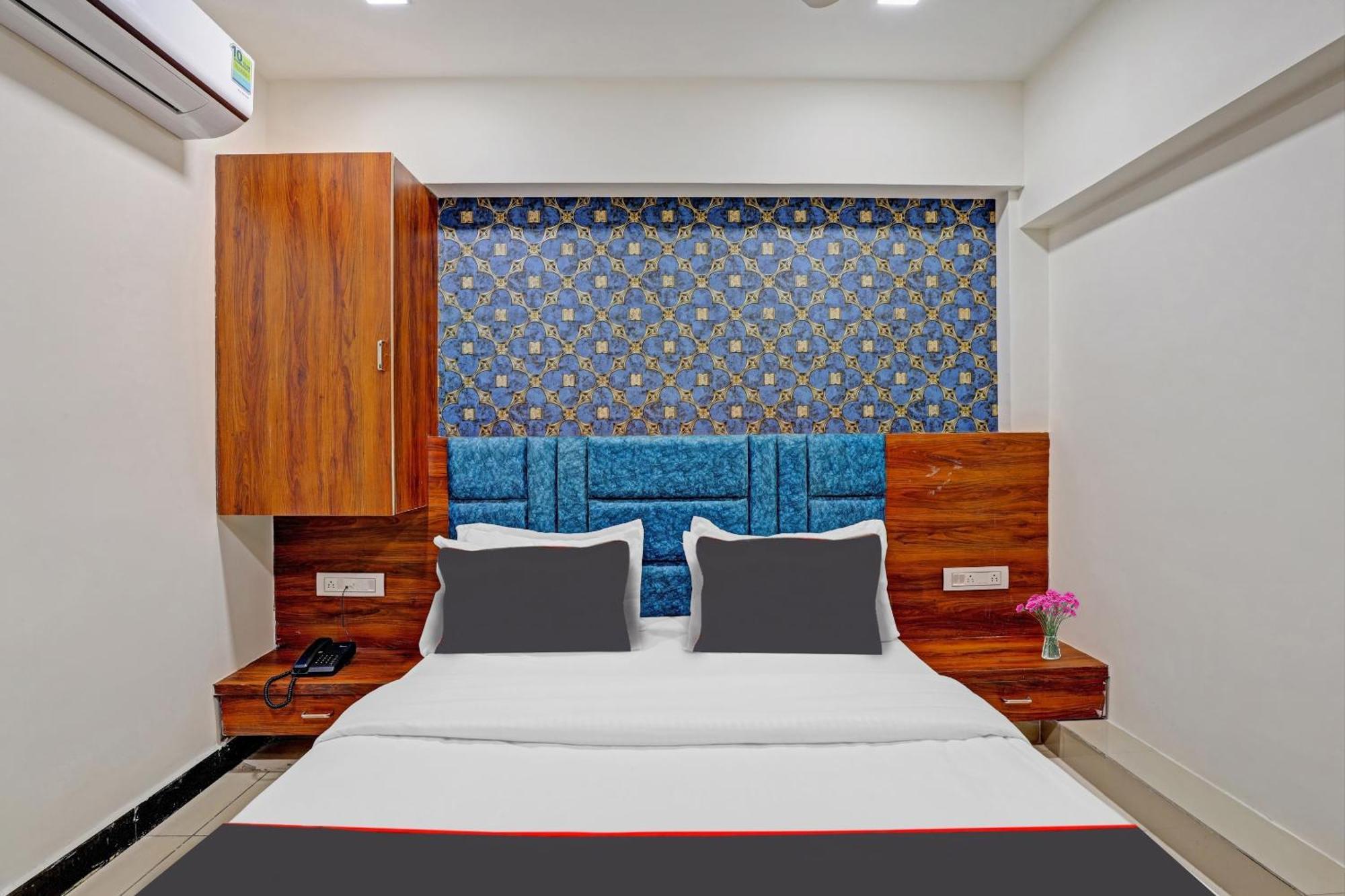 Capital O Bhavya Villa Ahmedabad Eksteriør billede