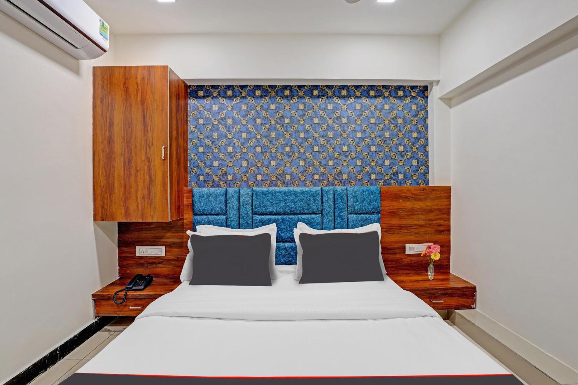 Capital O Bhavya Villa Ahmedabad Eksteriør billede