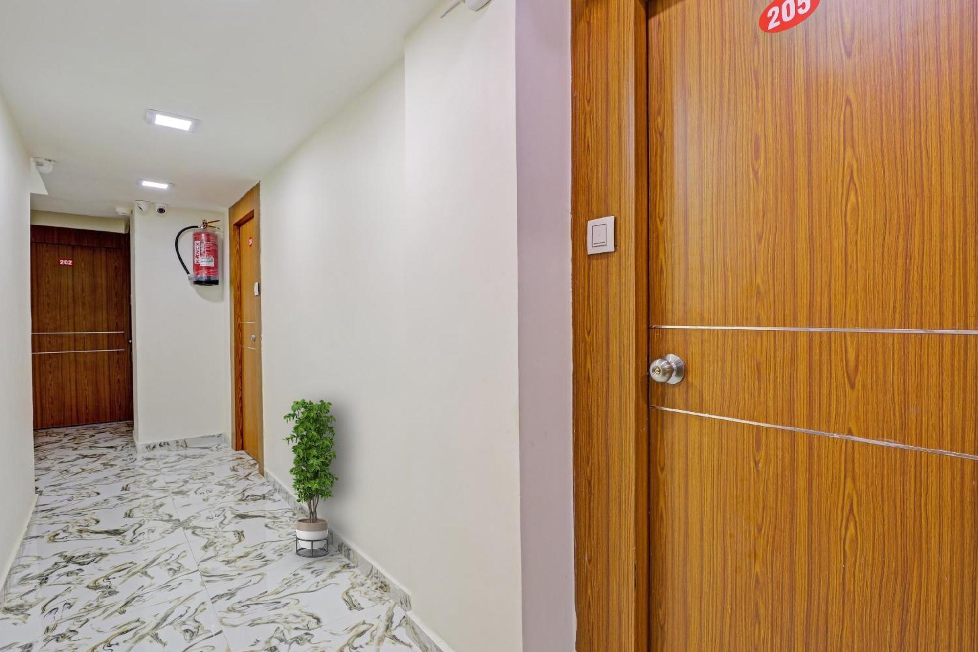 Capital O Bhavya Villa Ahmedabad Eksteriør billede