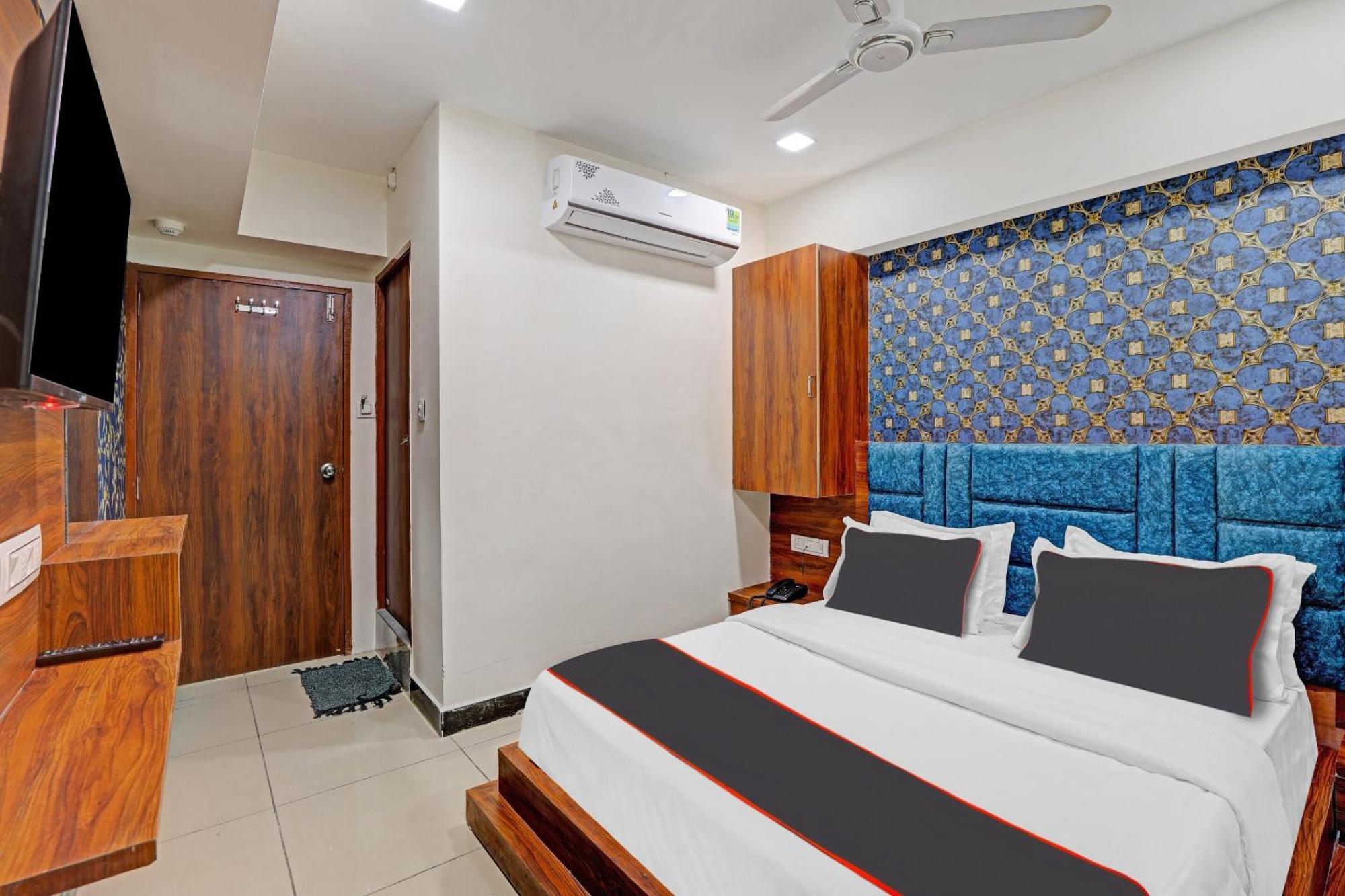 Capital O Bhavya Villa Ahmedabad Eksteriør billede
