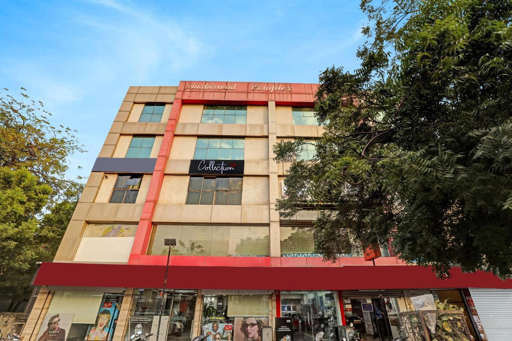 Capital O Bhavya Villa Ahmedabad Eksteriør billede